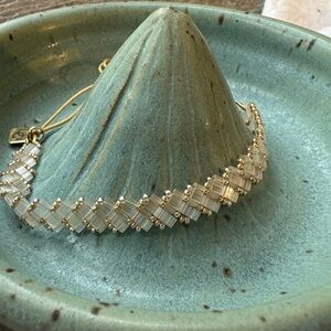 Chic Gold and Cream Beaded Bracelet